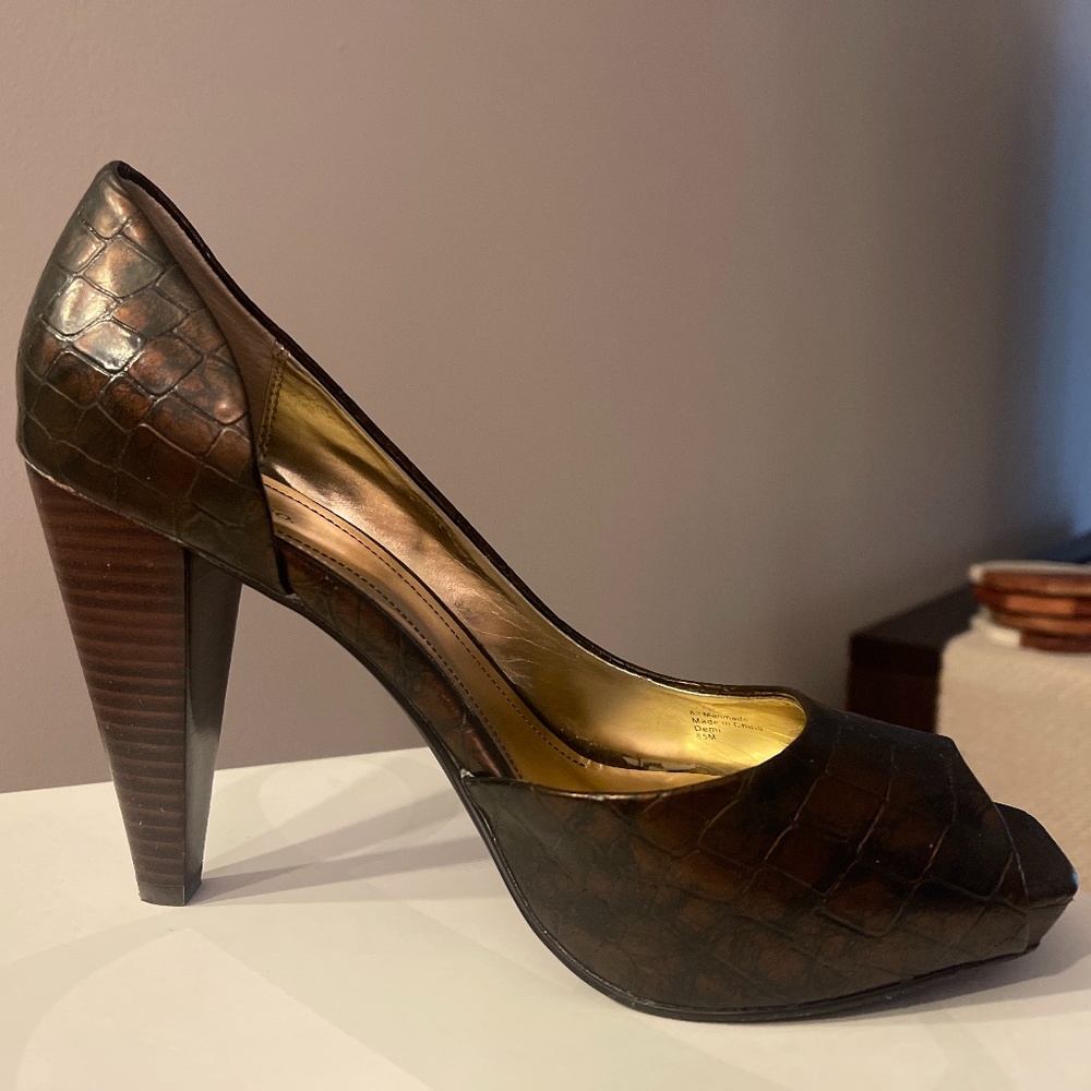 Bronze peep toe heels